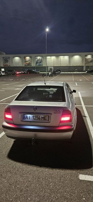 Шкода октавія тур 1999