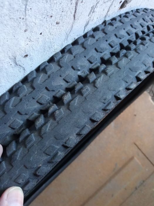 Покрышки велосипедные 28"