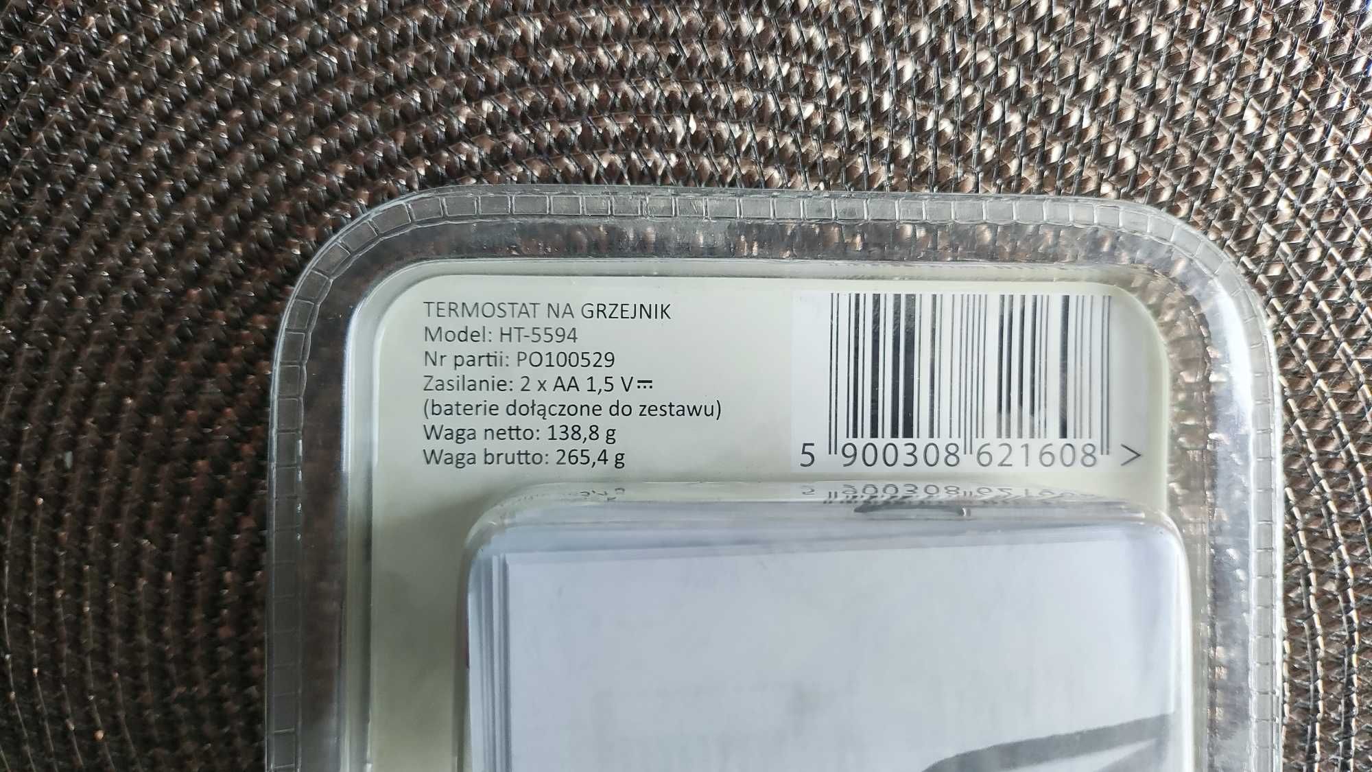 Automatyczny Termostat na grzejnik CLARUS Programowalny z LCD NOWY