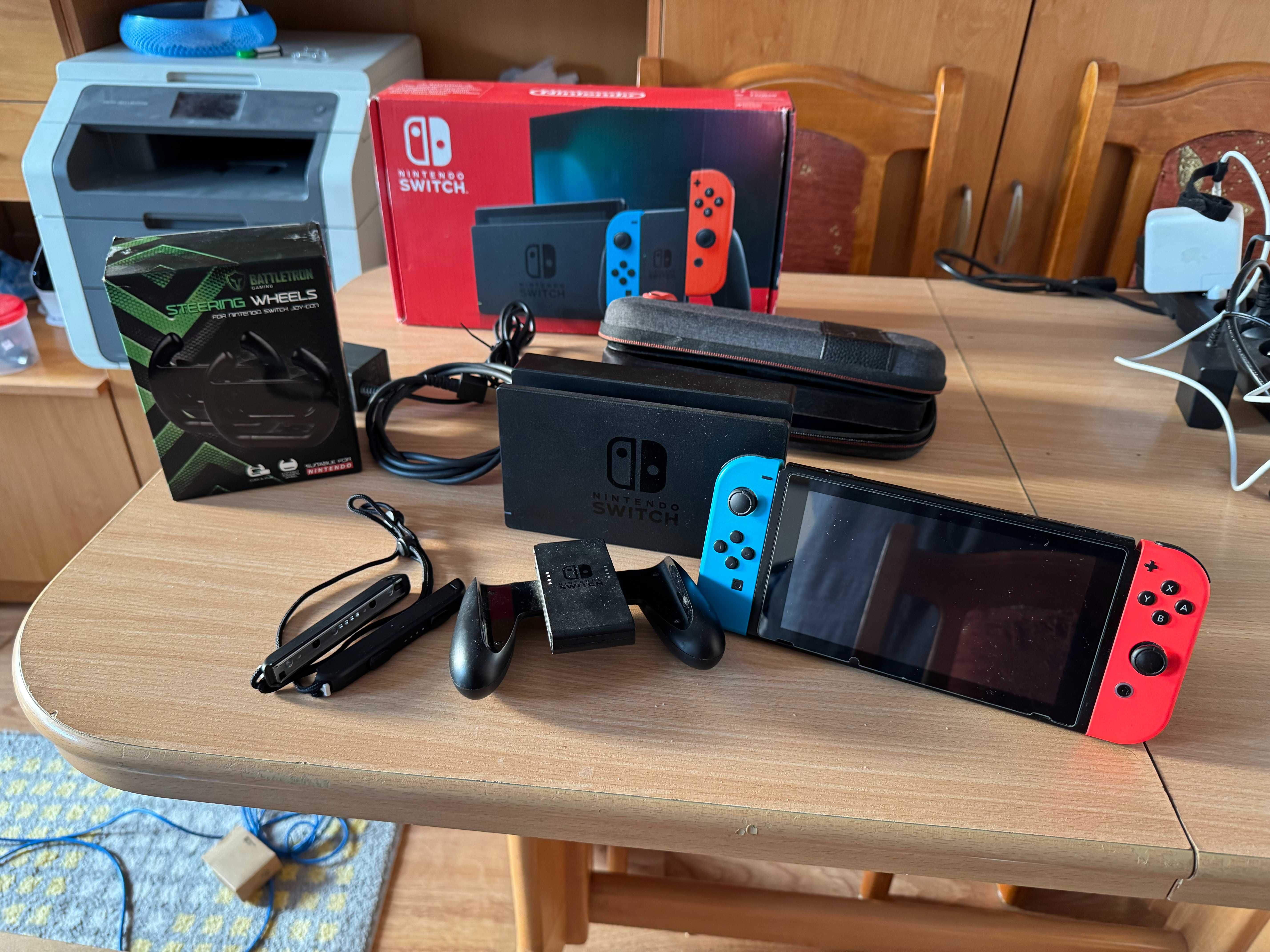 Nintendo Switch v2 256 GB etui BOX