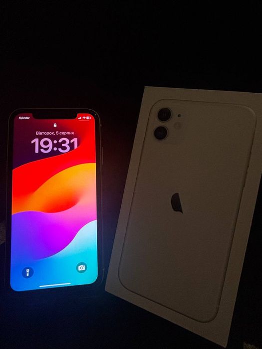 Iphone 11 64 gb білий