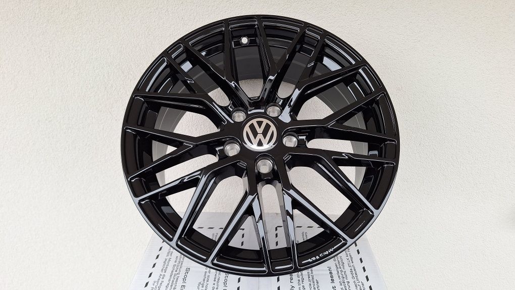 Nowe Alufelgi 5x112 R17 Wzór RS4 Audi A3 A4 A5 A6 Vw Golf Passat Caddy
