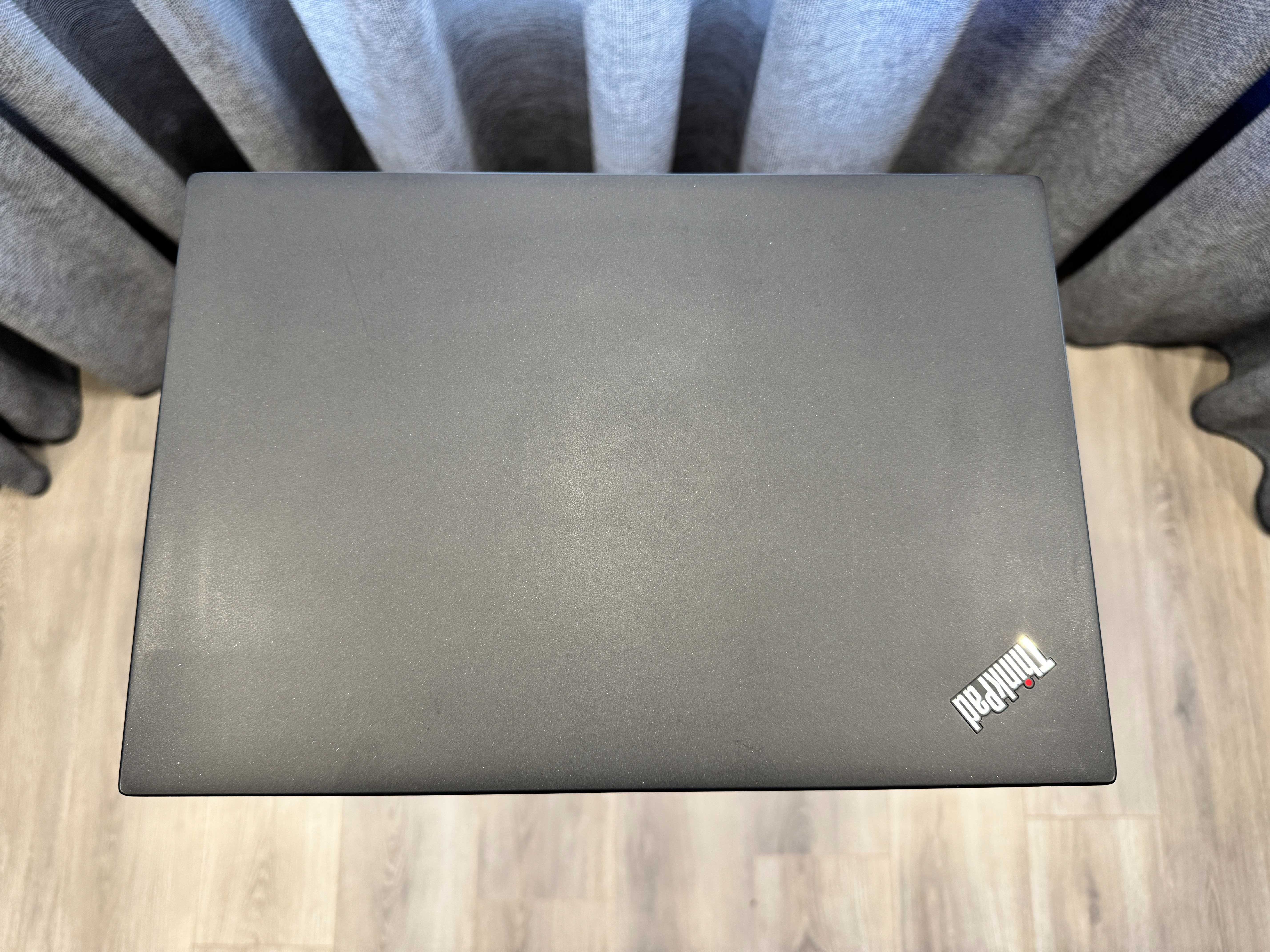 Ноутбук Lenovo ThinkPad T14s | i7-10610U | Ram-16 SSD-512 | FHD IPS