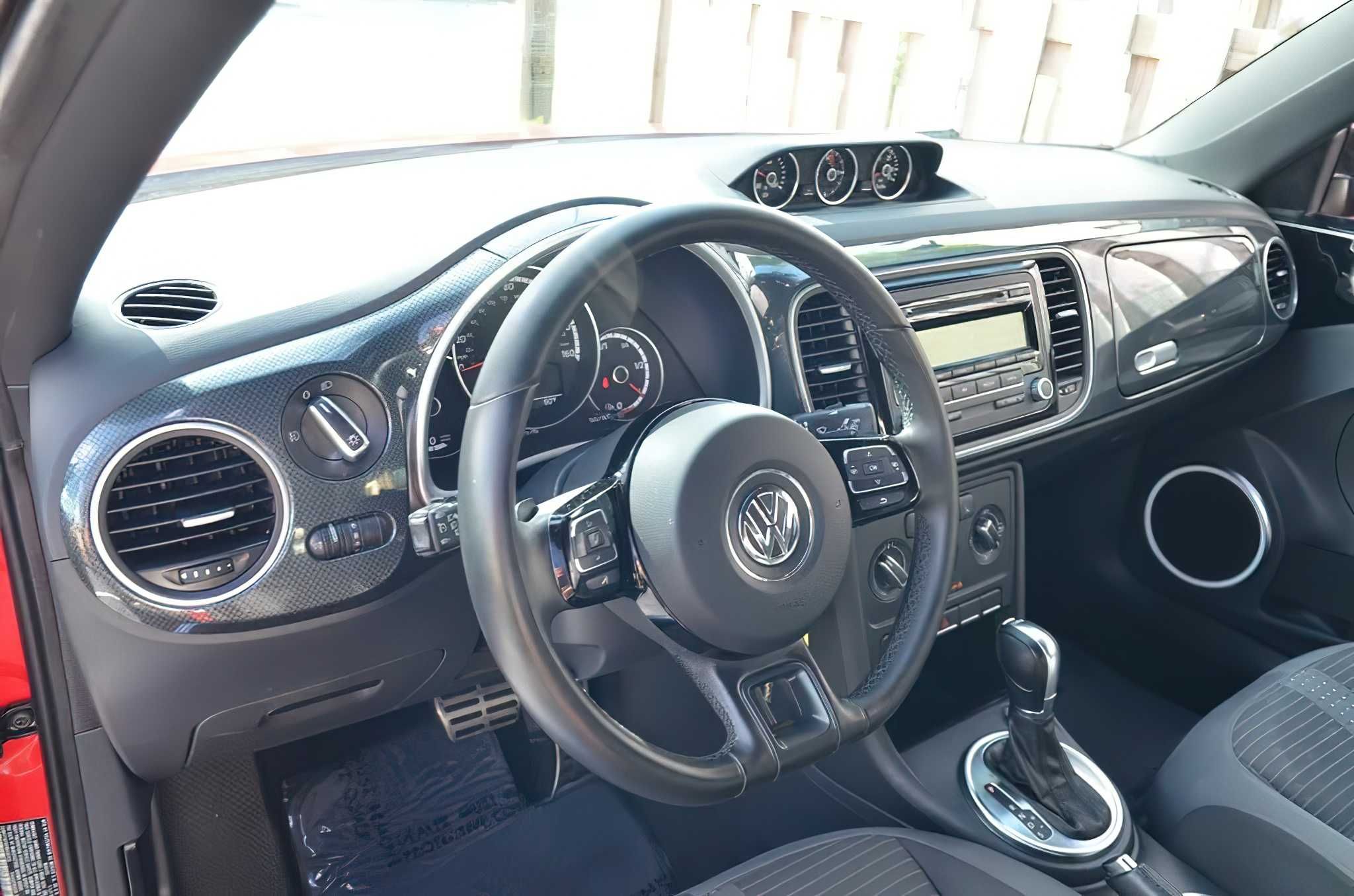 Volkswagen Beetley 2014