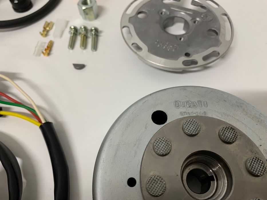 Kit Ducati 12V Zundapp / Casal / Kreindler - Nova Original Completa