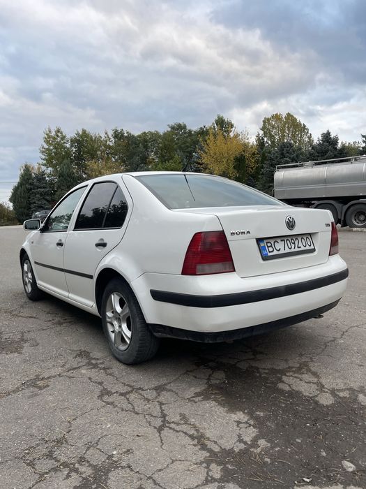 Volkswagen bora 2000