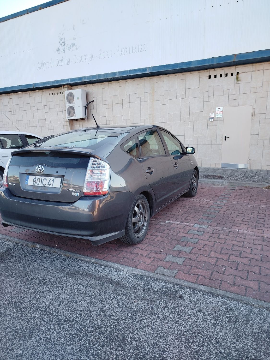 Toyota Prius 1.5 hybrid 2009