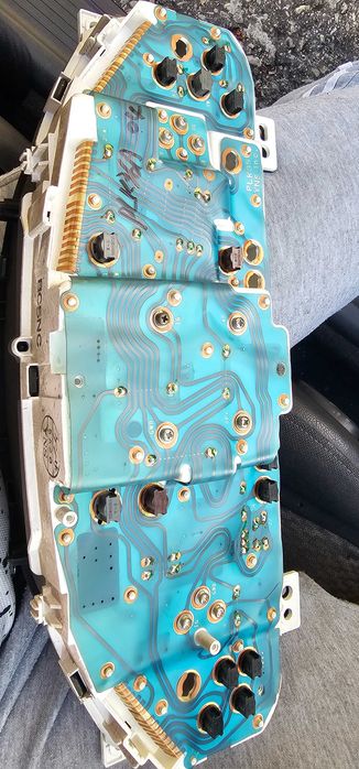 Quadrante mazda 323f