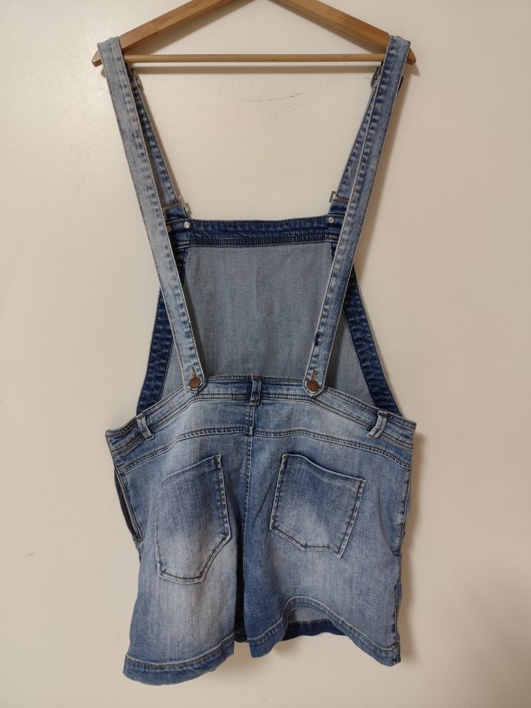 Jardineiras para Mulher marca Naf Naf (Tam. XXL)