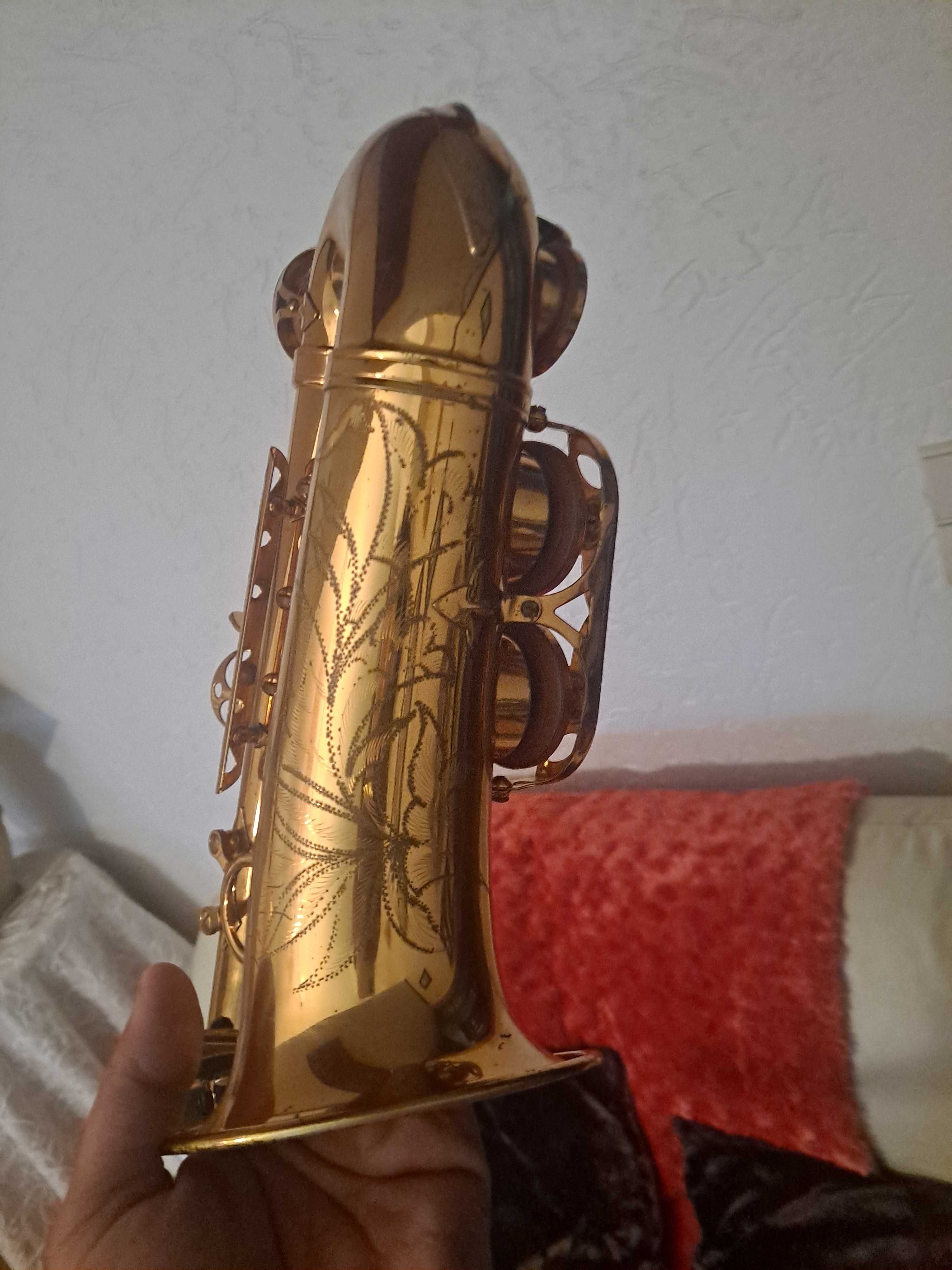 Vendo saxofone alto