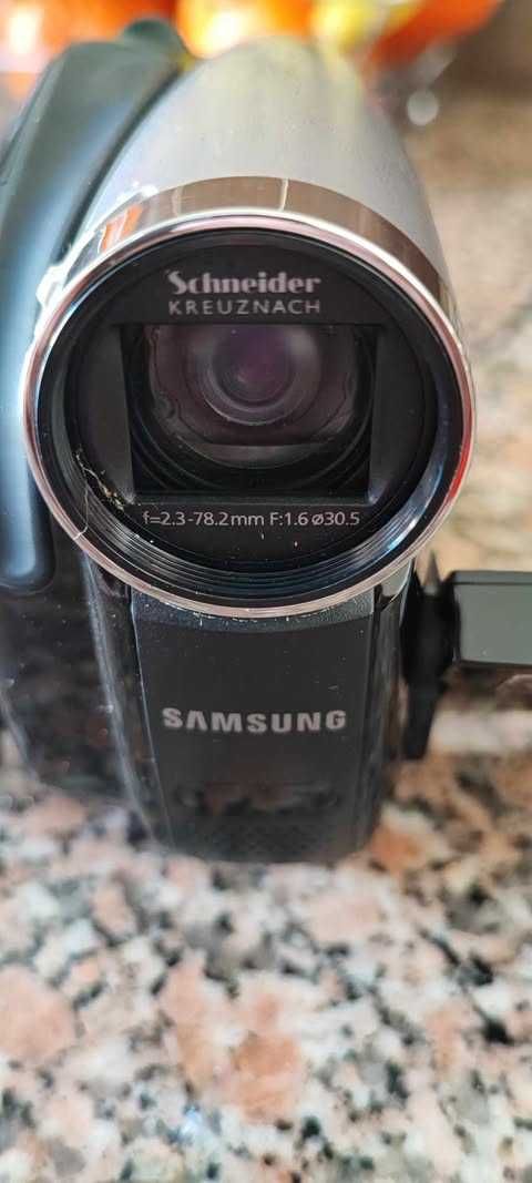 Maquina de filmar camcorder Samsung