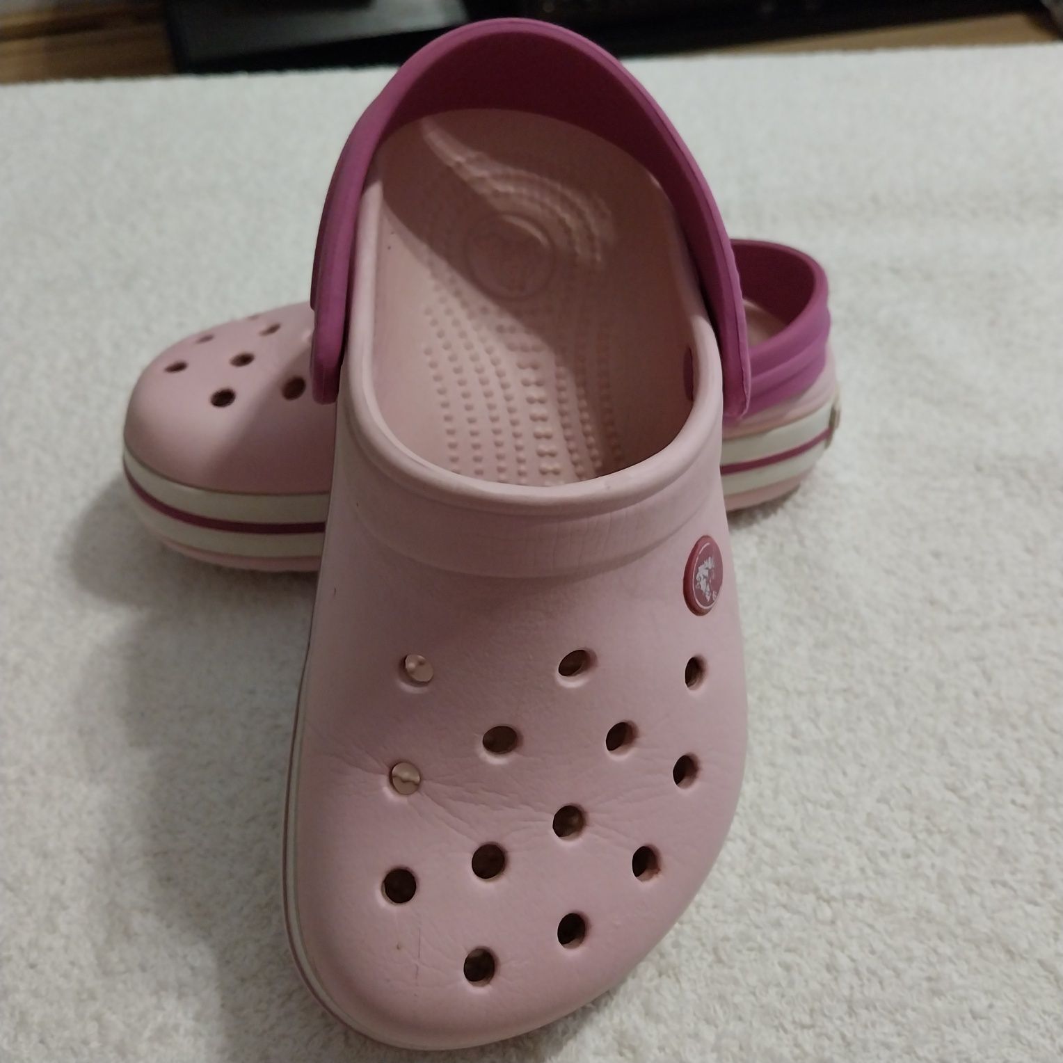 115G Buty CROCS dla dziewczynki rozm. J1 (32-33)