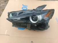 Lampa lewa przód przednia ful led MAZDA CX30 USA 2021