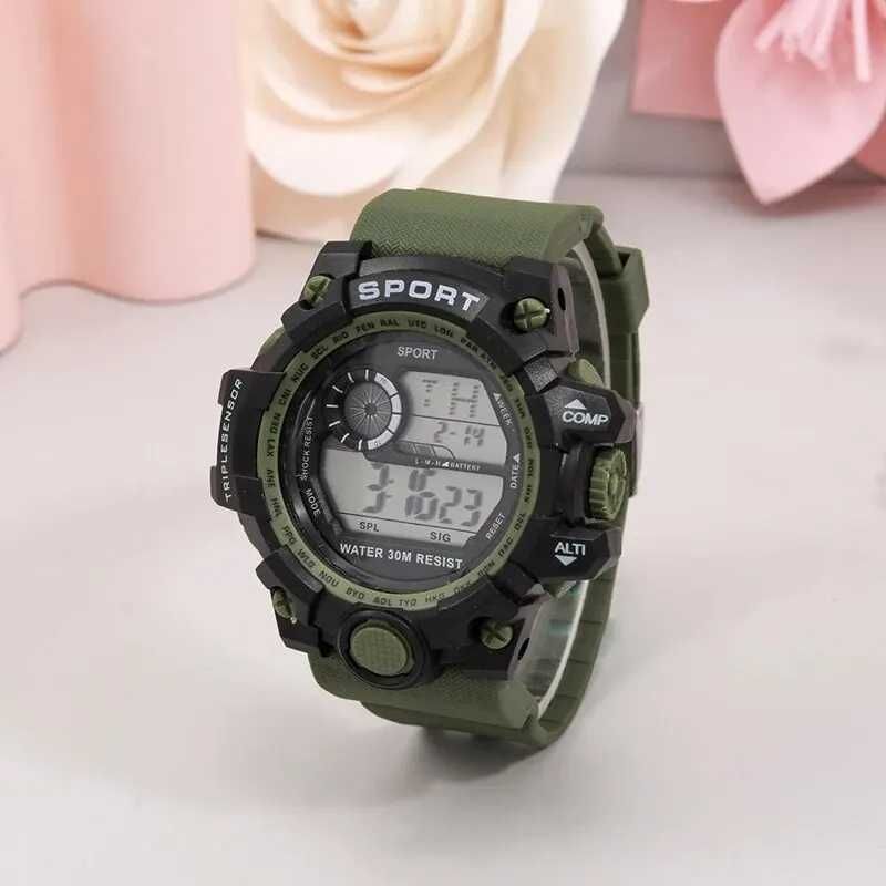 Militarny zegarek elektroniczny zielony sportowy cyfrowy luma WR30