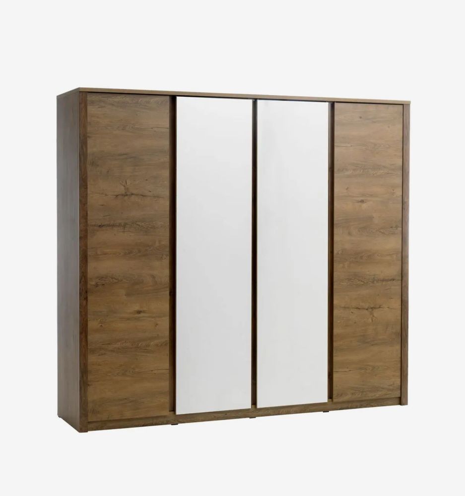Roupeiro 220x197 reservado