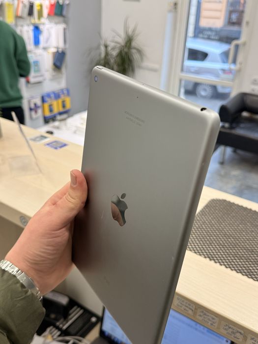 iPad 5th 32gb Wifi Магазин iStory