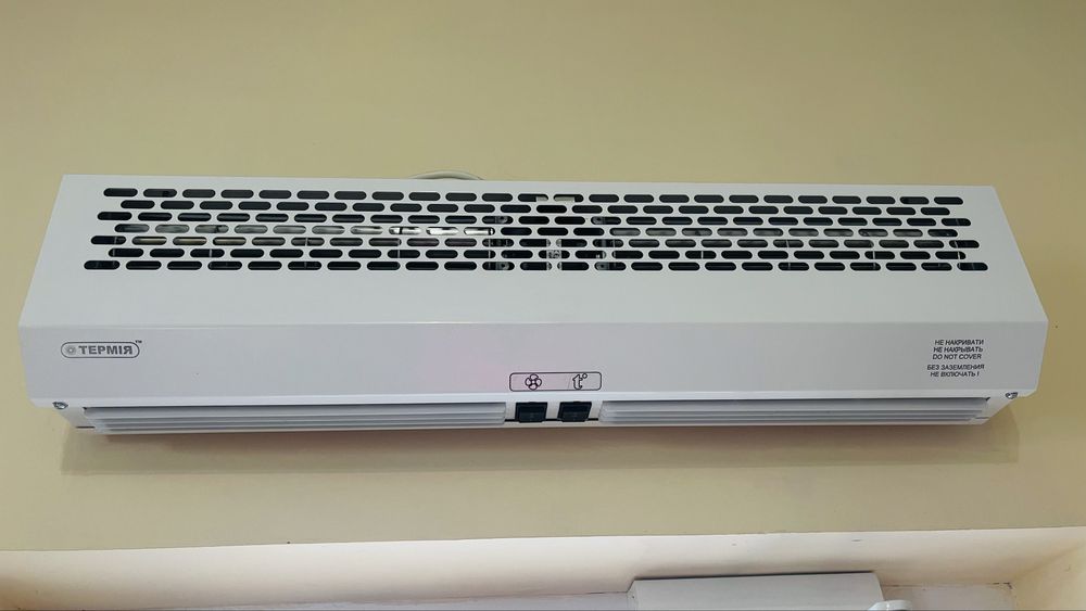 Теплова електрична повітряна завіса