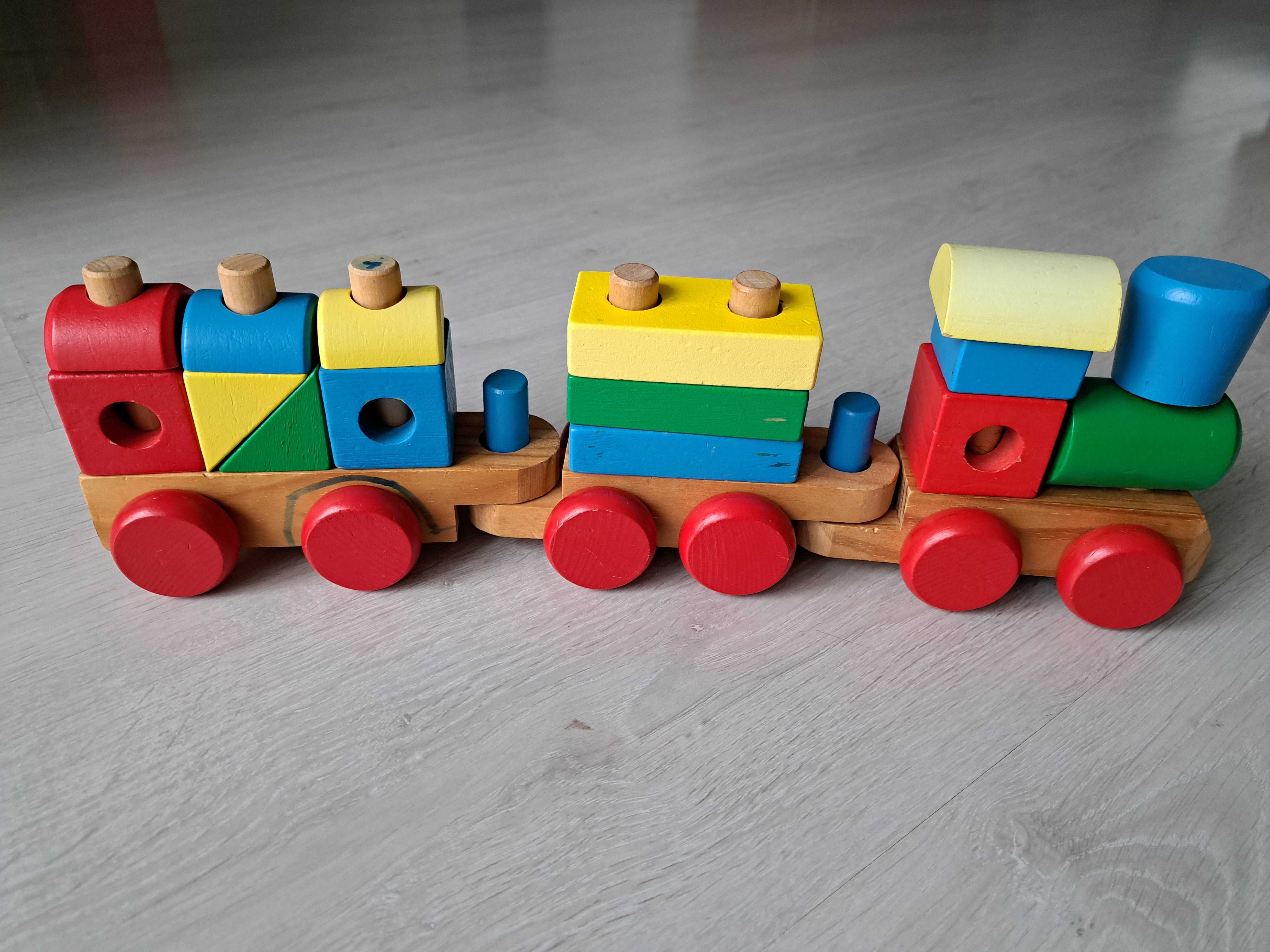 Drewniany kolorowy pociag układanka Melissa I Doug