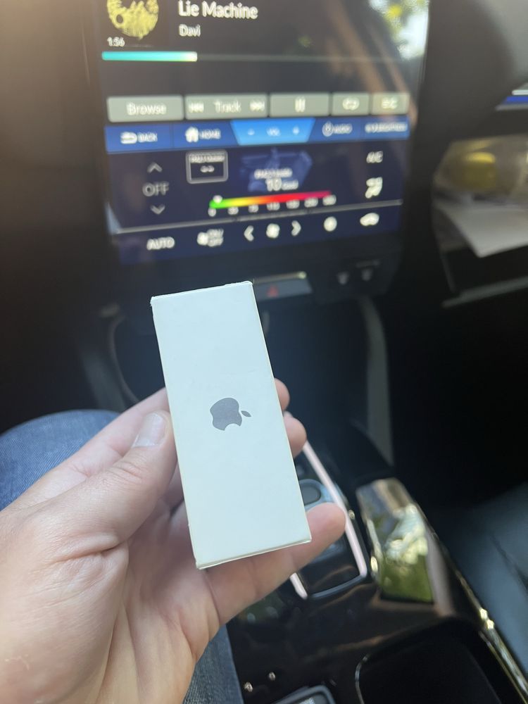 Наушники Apple AirPods 4 with Active Noise Cancellation (MXP93) (2024)