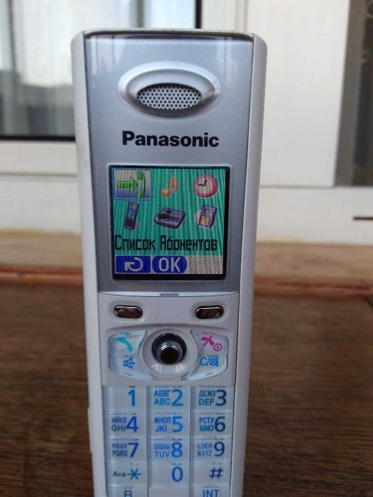 Радиотелефон Panasonic KX-TG8207 UA