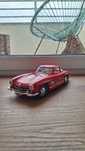 Miniatura Mercedes-Benz 300SL 1/18
