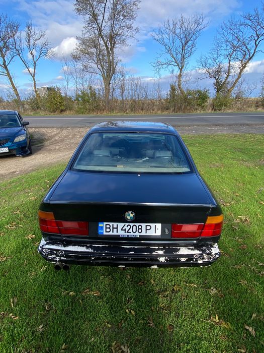 BMW 520 e34 2.0 газ/бенз 1994
