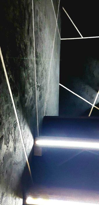 Шпаклювання стін. Фарбування стін. Вкладання плитки. Поклейка шпалерів