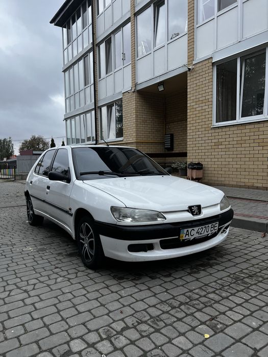 Peugeot 306 (Переоформляється без питань)