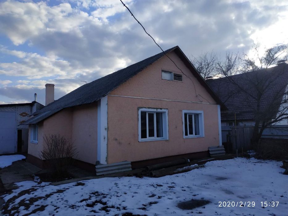 Військовим чи цивільним здається будинок в Степанівці, зручності, 80 м