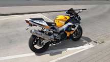 Honda cbr 900RR sc44 929