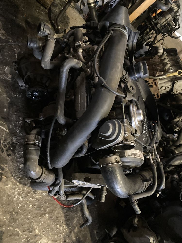 Двигун AVQ 1.9 TDI Volksvagen Touran