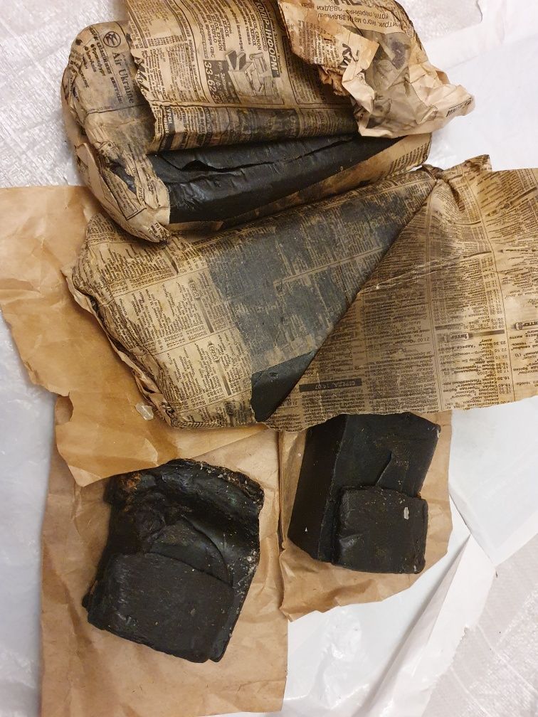 Лопата с  приваренным брелком для размешивания на огне  смолы