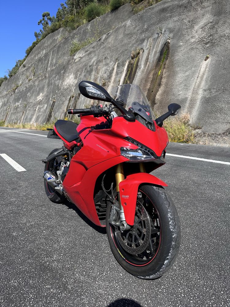 Ducati Supersport S