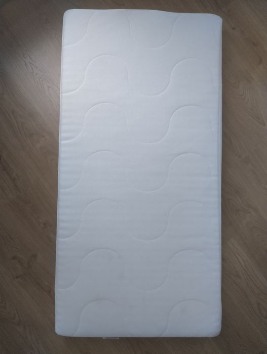 Krummelur materac piankowy ikea+gratis
