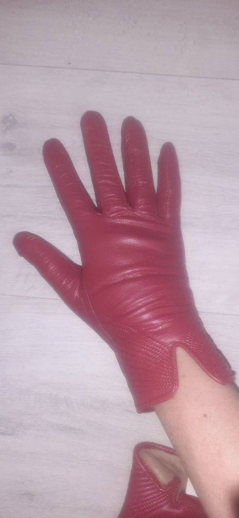 Nowe rękawiczki skórzane skóra r. 7,5 czerwony eleganckie ocieplane