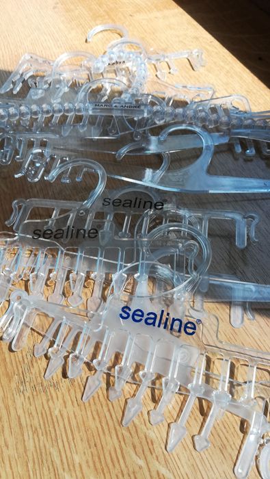 Вішалки для білизни