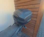 Kufer centralny SHAD SH25 + płyta gratis