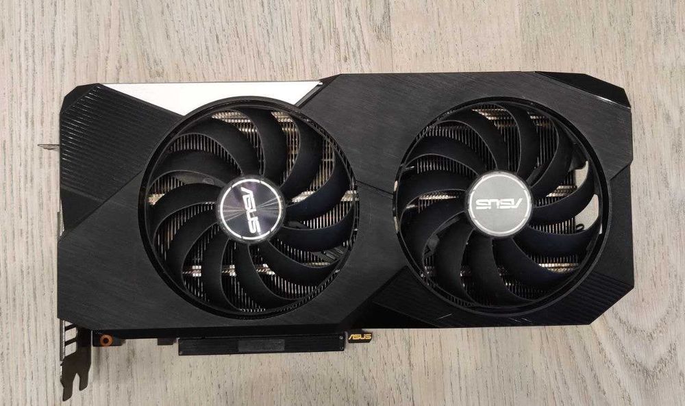Відеокарта ASUS Dual GeForce RTX™ 3070 OC Edition: 8 ГБ