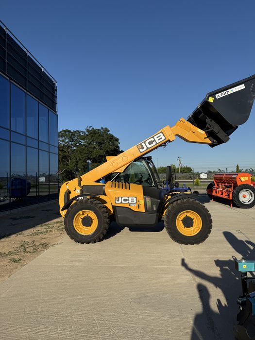 Навантажувач телескопічний JCB 2018
