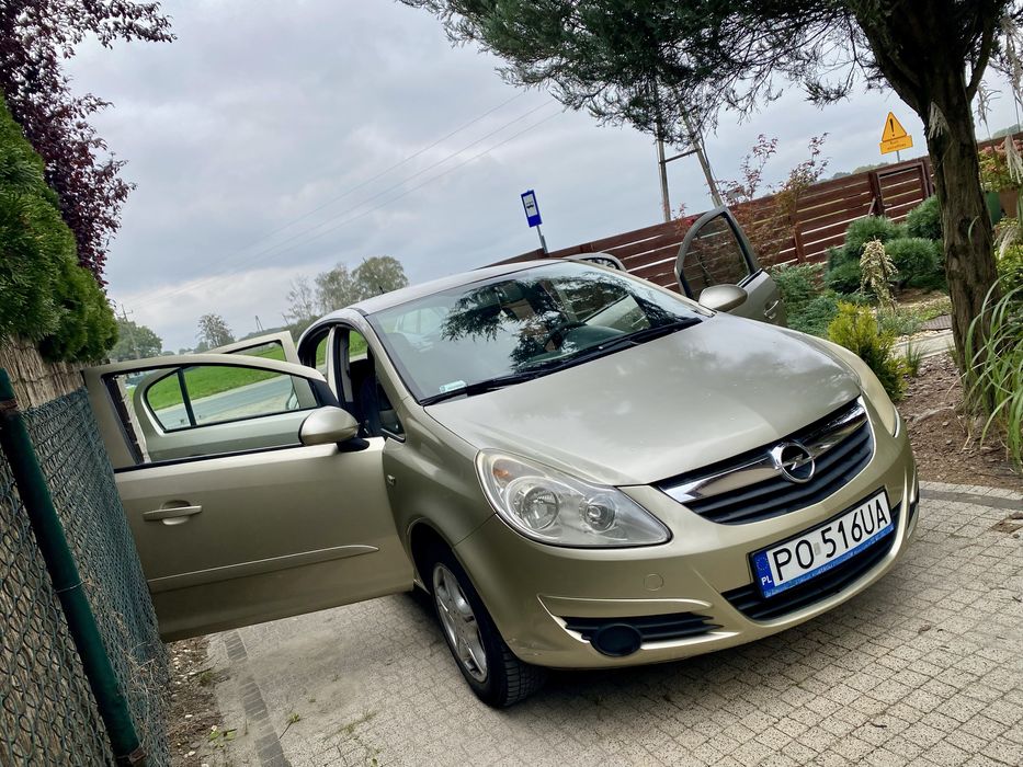 Opel corsa / 1.2 benzyna /