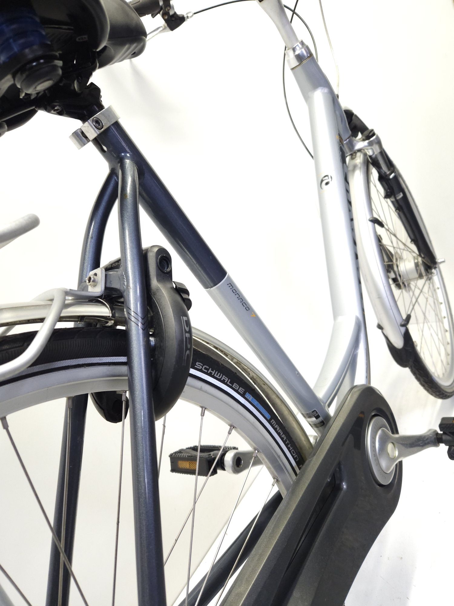 BATAVUS GENOVA używany rower holenderski NEXUS 7 prądnica