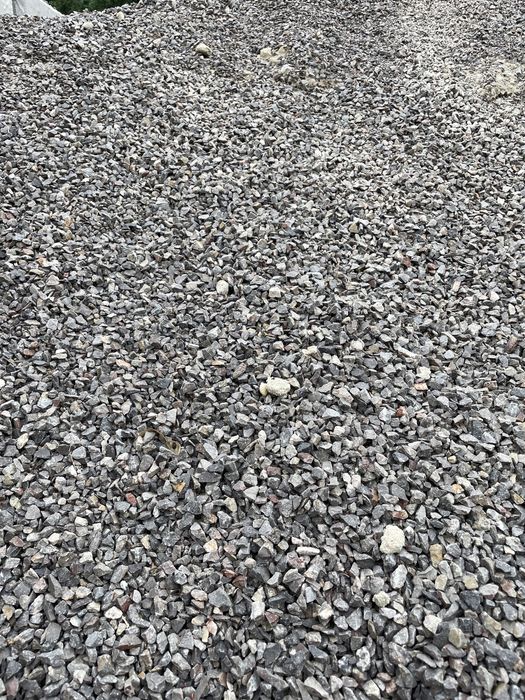 Piach żwir kruszywa grysy ziemia ogrodowa - transport