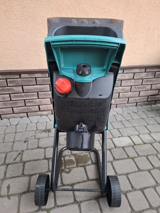Садовий подрібнювач гілок Bosch