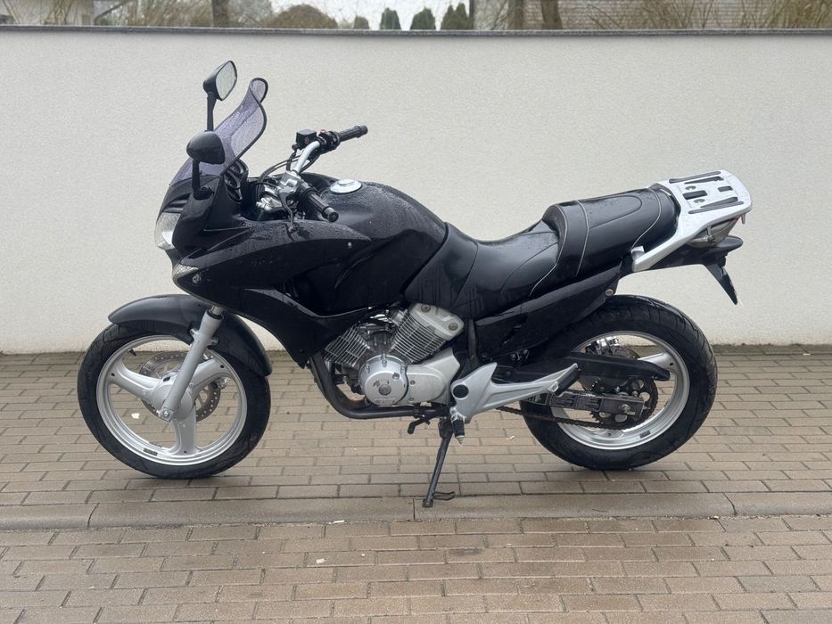 Honda Varadero Honda Varadero 125 niski przebieg | bezwypadkowy | wtrysk