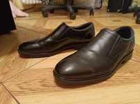 Eleganckie buty wsuwane