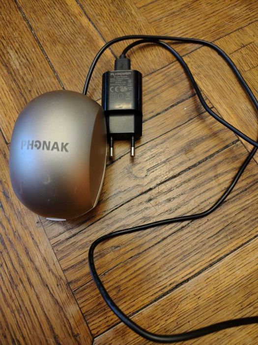 Aparat słuchowy Phonak Audeo M 90-r ładowalny, po generalnym serwisie