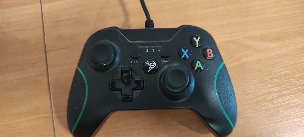 Gamepad, kontroler przewodowy Q-SMART Cobra QSP015