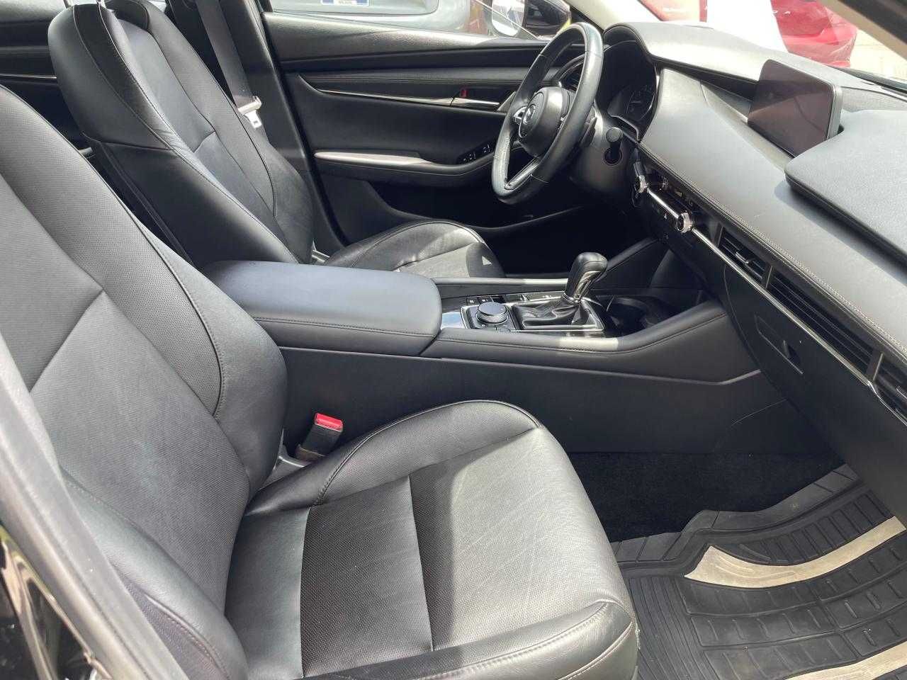 2020 MAZDA 3 Premium