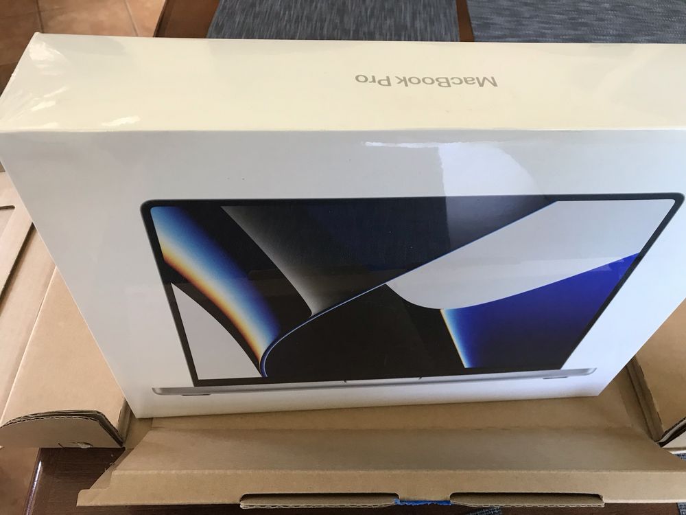Nowy Apple MacBook Pro 14,2'' 16GB 1TB superokazja