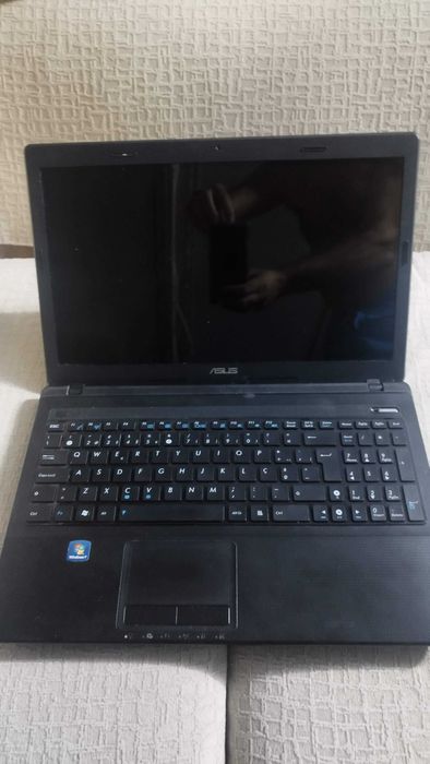 Portátil Asus x54L